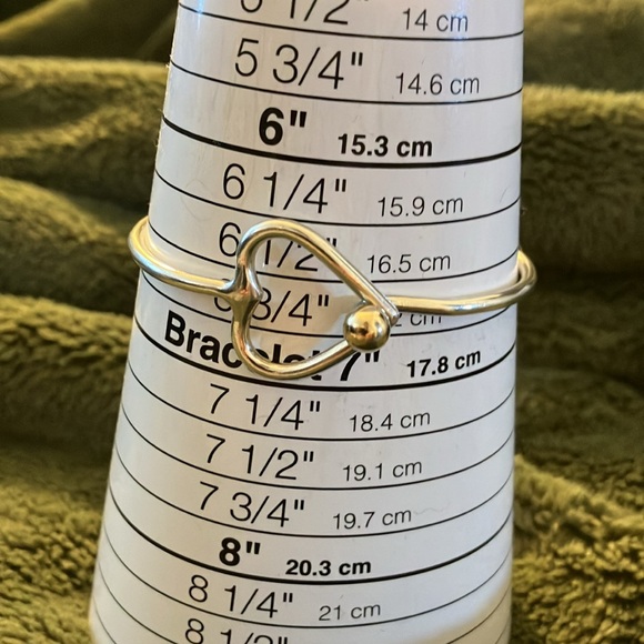 Eden Hand Arts heart bracelet - Picture 4 of 8